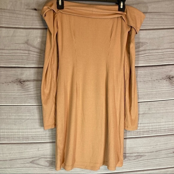 PRIVACY Please Silas Off The Shoulder Ribbed Dress - Picture 8 of 10